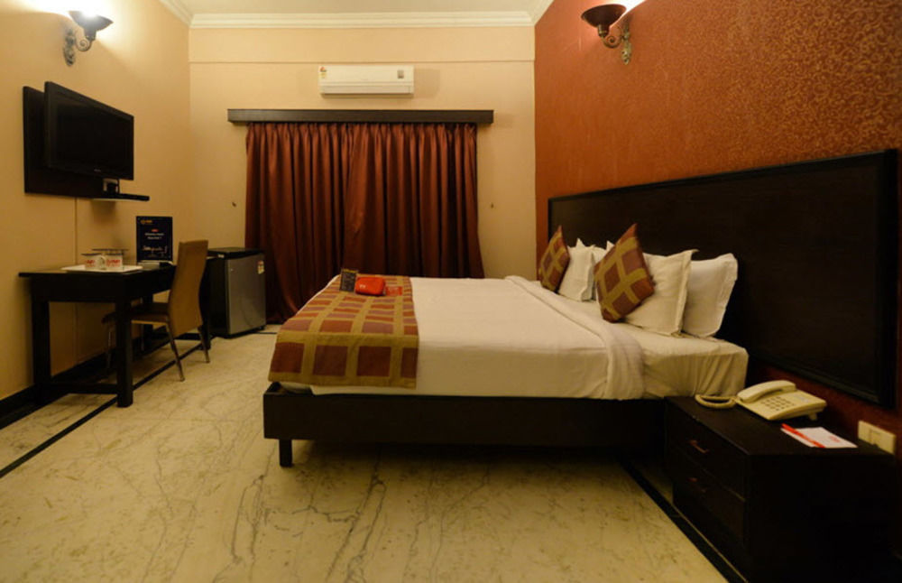 Genx Banjara Hill 1589 Hotel Hyderabad Ngoại thất bức ảnh