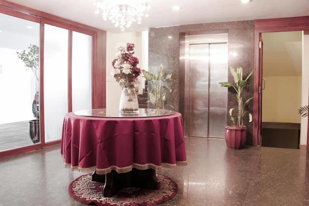 Genx Banjara Hill 1589 Hotel Hyderabad Ngoại thất bức ảnh